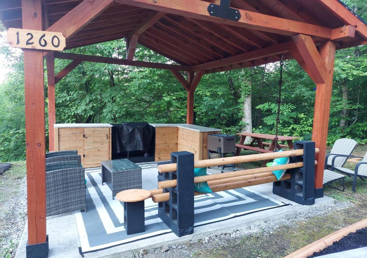 Luxury Family Retreat: Mountain Cabin Oasis Sevierville Exterior photo