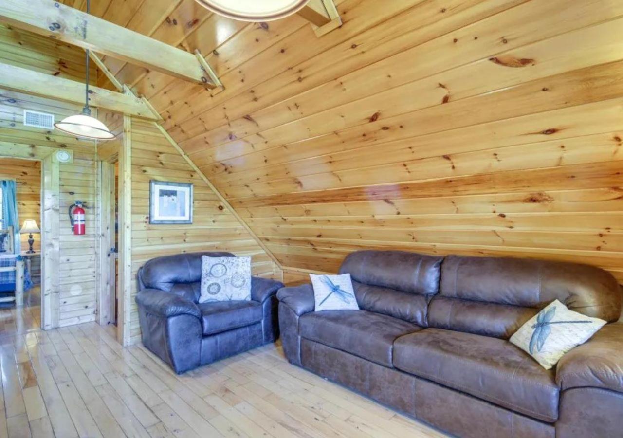 Luxury Family Retreat: Mountain Cabin Oasis Sevierville Exterior photo
