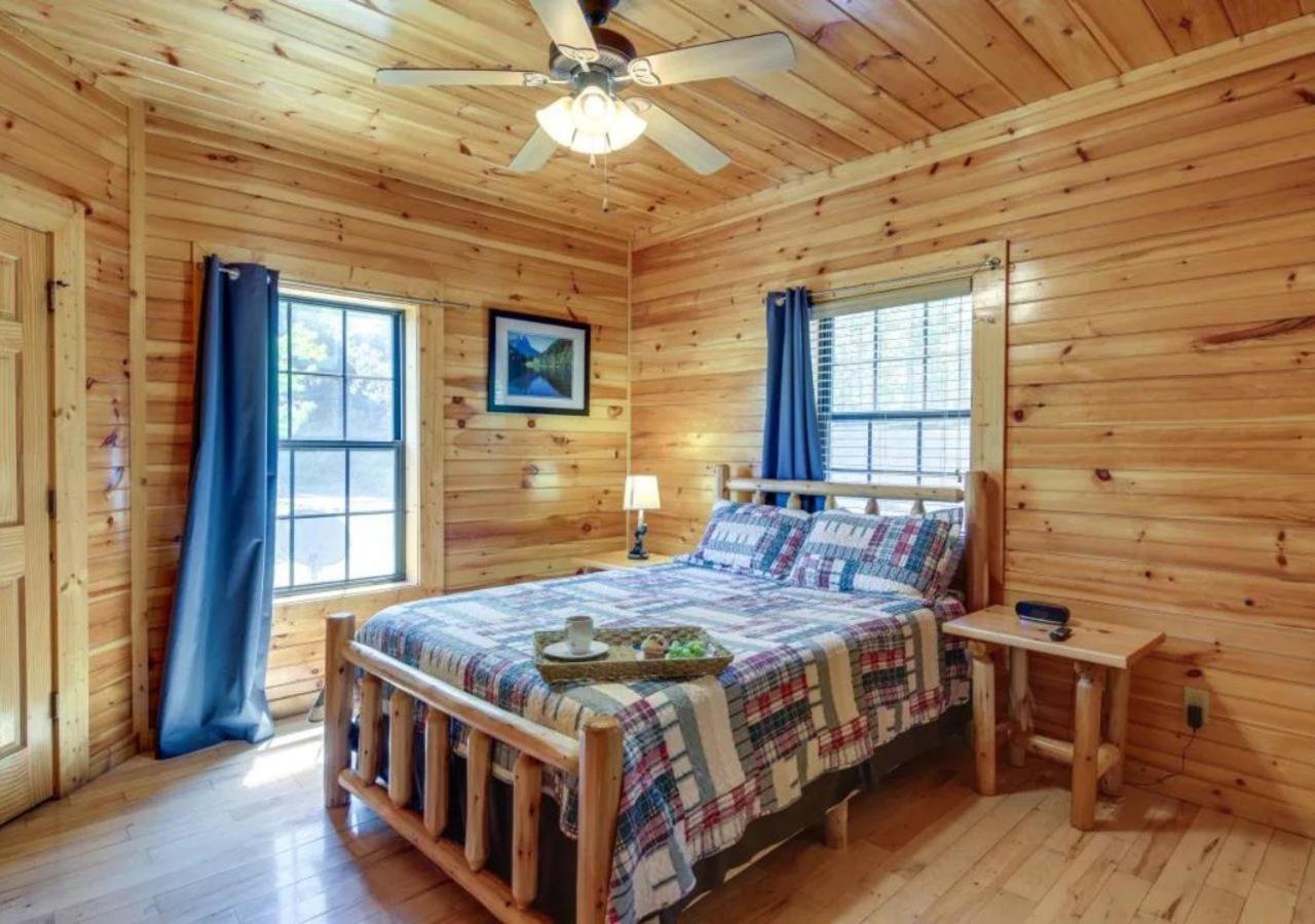 Luxury Family Retreat: Mountain Cabin Oasis Sevierville Exterior photo